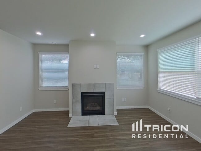 Foto del edificio - 22308 24th Ave S