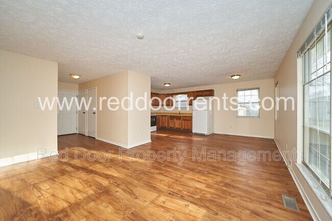 Foto del edificio - 4332 Burrwood Dr