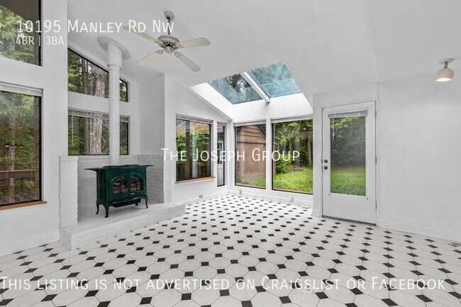 Building Photo - Stunning 4 bed/3 bath in Seabeck!  PRICE L...