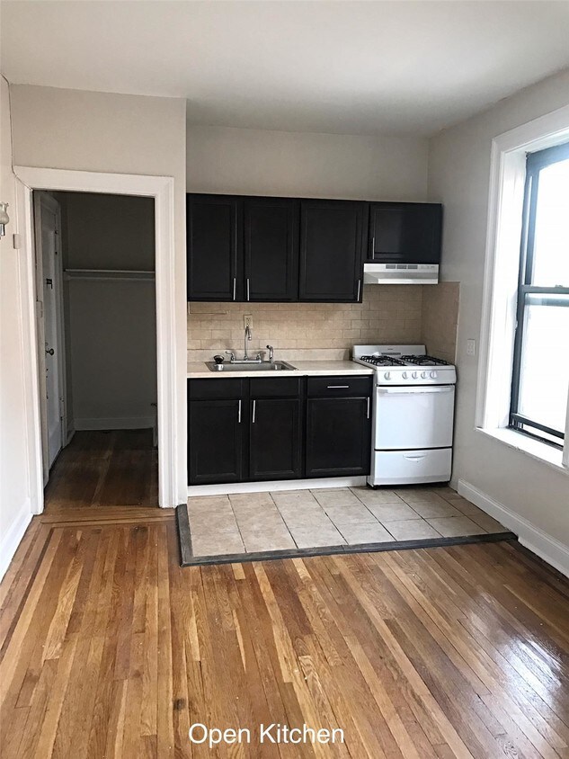 Foto principal - 2521 31st Ave