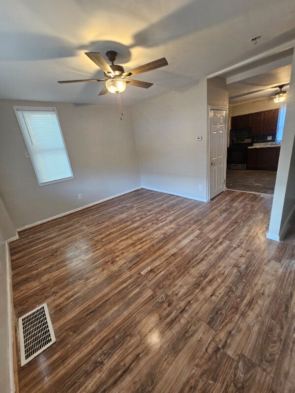 Building Photo - 4913 Knorr St