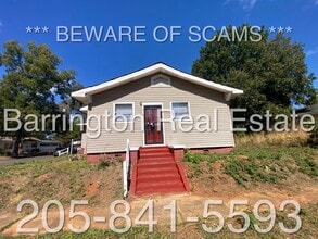 Building Photo - 1698 Cleburn Ave