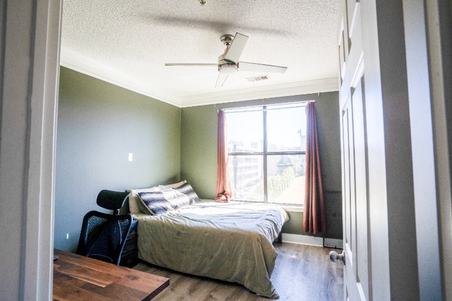 Foto del edificio - 401 16th St NW