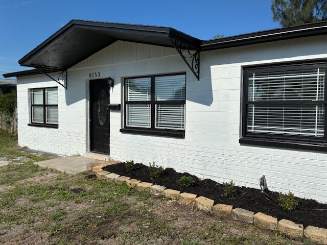 Foto del edificio - 8133 65th Way N