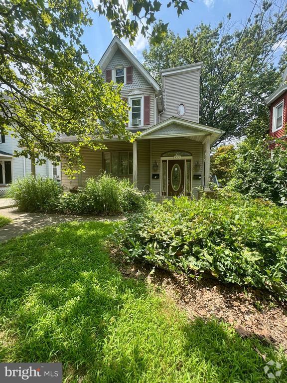 Building Photo - 417 Cinnaminson Ave