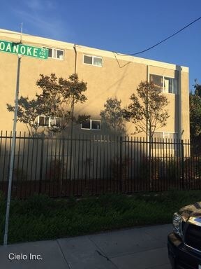 Building Photo - 633 E Park Ave