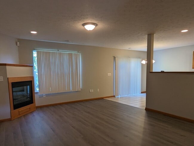 Building Photo - 3540 St Anthony Way