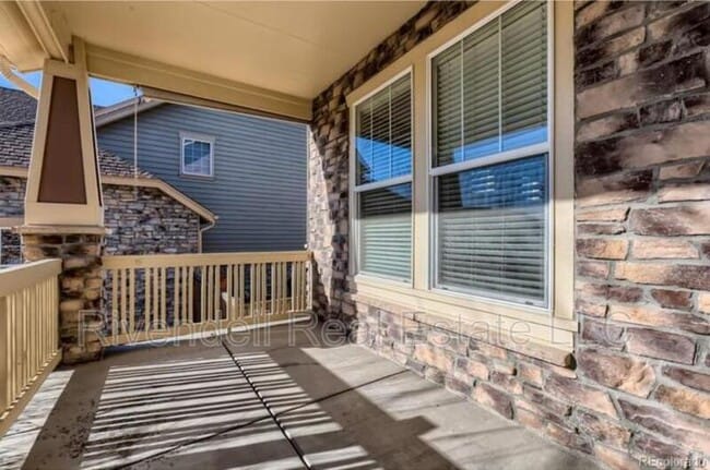 Building Photo - 23801 E Garden Dr