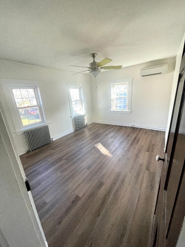 Foto del edificio - 302 E Sunbury St