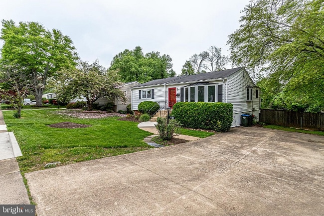 Building Photo - 1737 Olney Rd