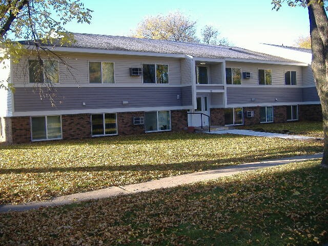 Exterior del edificio - 1905 Countryside Dr