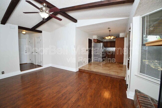 Foto del edificio - 673 E 134th St