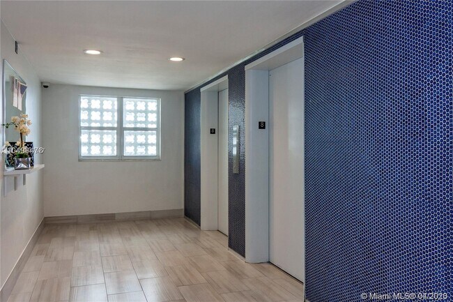 Foto del edificio - 1250 West Ave