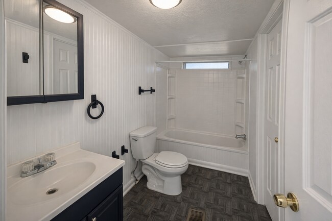 Foto del edificio - 5094 Red Barn Rd