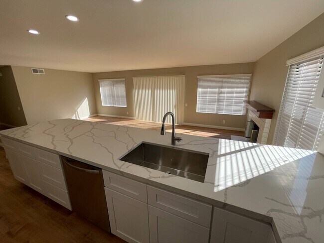 Foto del edificio - 12406 Spring Creek Rd