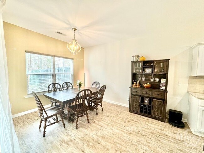 Foto del edificio - 89 Bellasera Wy