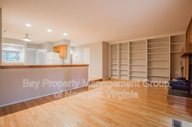 Building Photo - 12518 Flatwood Cir