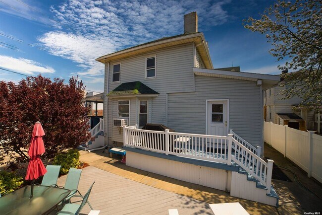 Building Photo - 112-07 Rockaway Beach Blvd