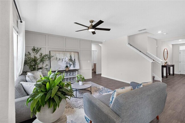 Foto del edificio - 1037 Champion Ridge Dr