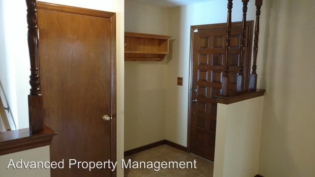 Building Photo - 4 br, 3 bath House - 104 N. Dartmouth Dr