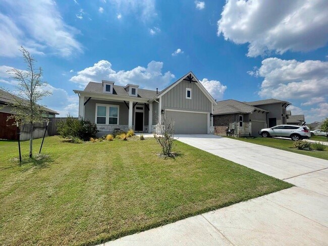 Building Photo - 149 Patrick Herndon Dr
