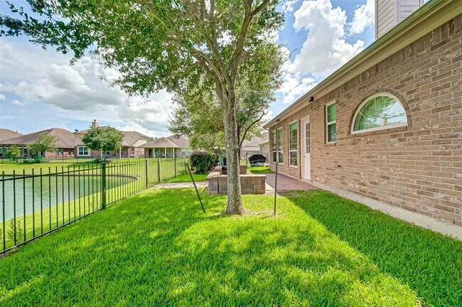 Foto del edificio - 11434 Elizabeth Brook Dr