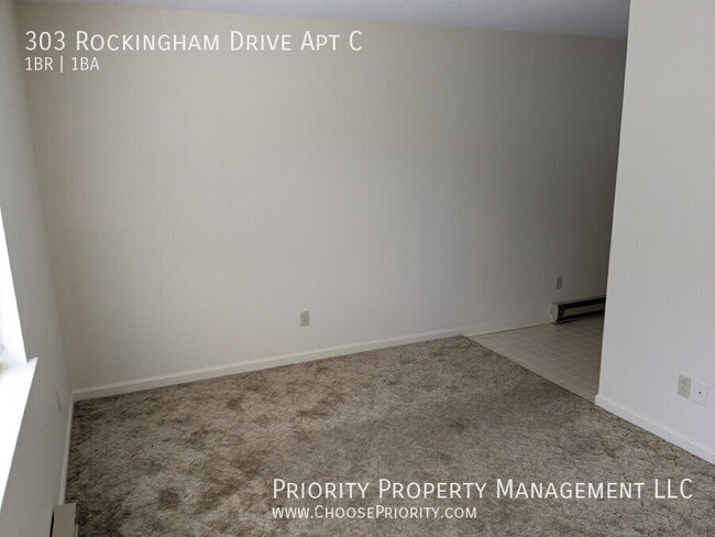 Building Photo - 303 Rockingham Dr