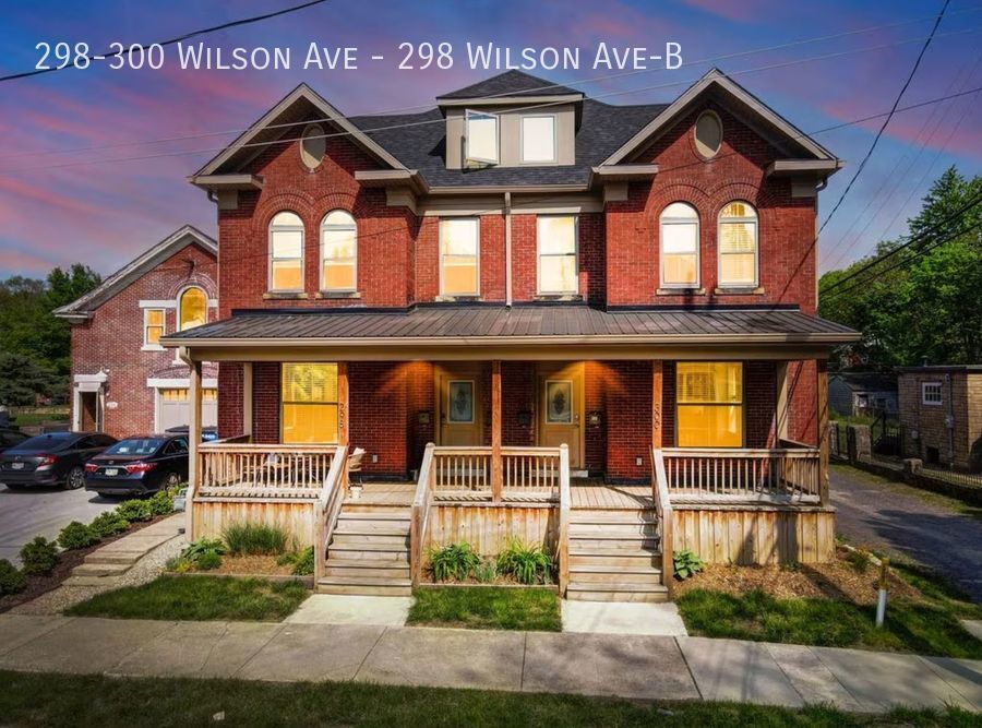 Primary Photo - Luxury 2 Bedroom in Franklin Park