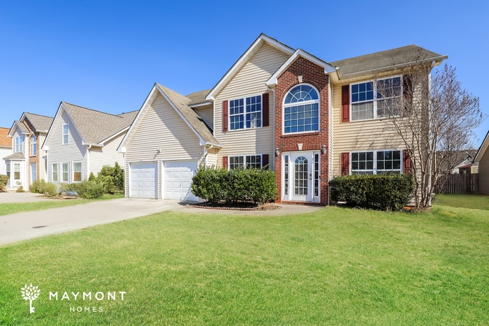 Foto del edificio - 11668 Sarah Loop