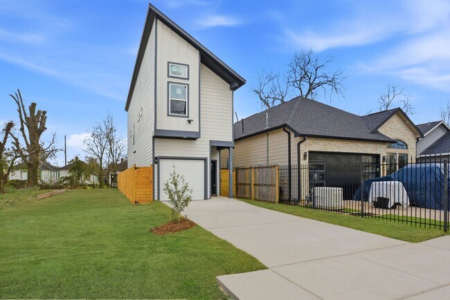 Foto del edificio - 3320 Francis St