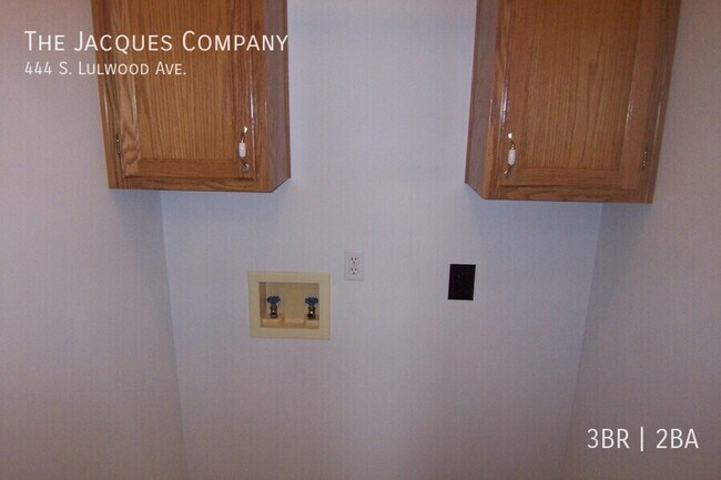 Foto del edificio - 444 S Lulwood Ave