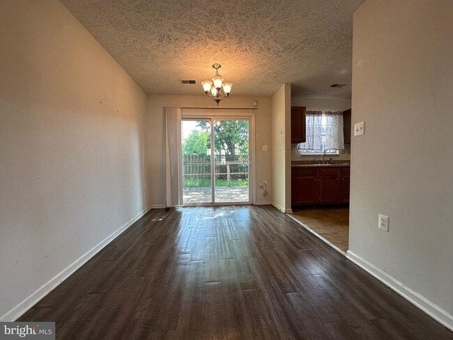 Building Photo - 8625 Cartwright Ct