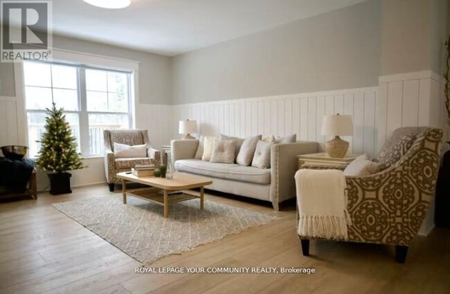 Photo du bâtiment - 1728 Champlain Rd