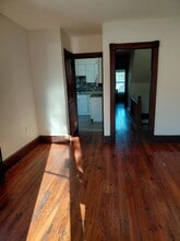 Building Photo - 138 Bullman St