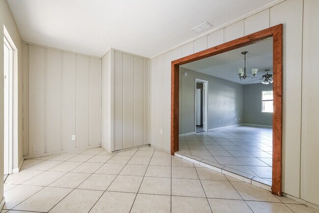 Foto del edificio - 208 12 League Cir
