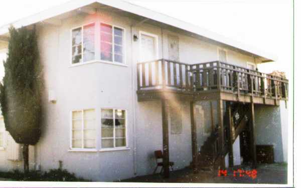 Building Photo - 2145 Scott St