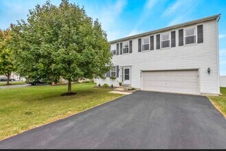 Building Photo - 14519 General Dr