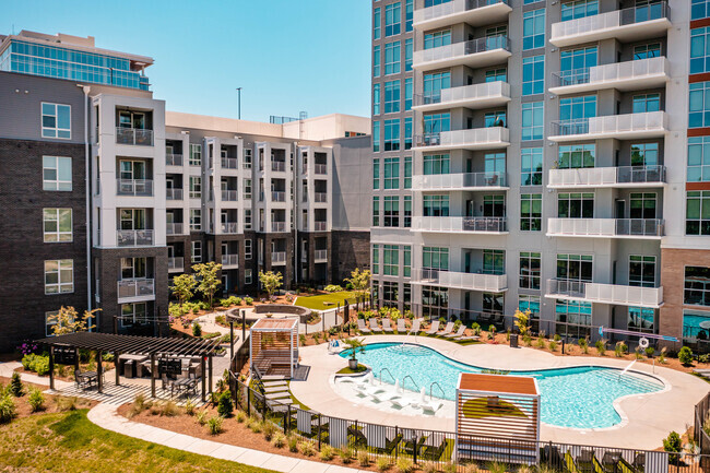 Building Photo - Towerview Ballantyne