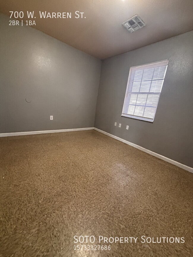 Building Photo - 700 Warren St