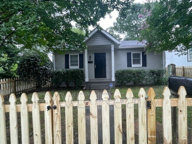 Foto del edificio - 64 Esten St SE