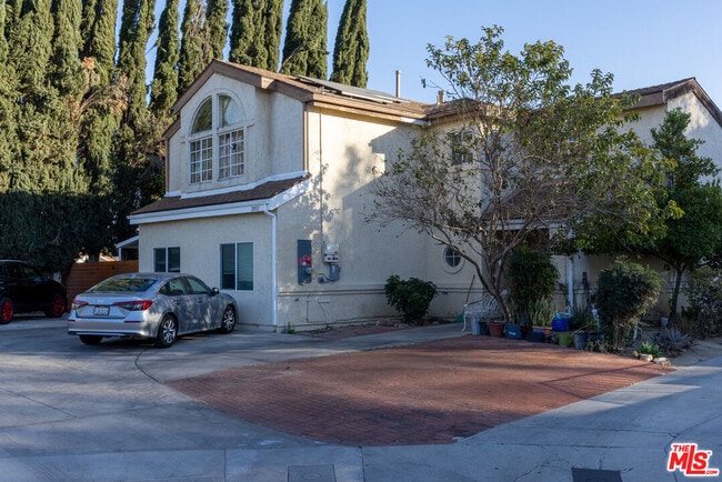 Foto del edificio - 20102 Baltar St