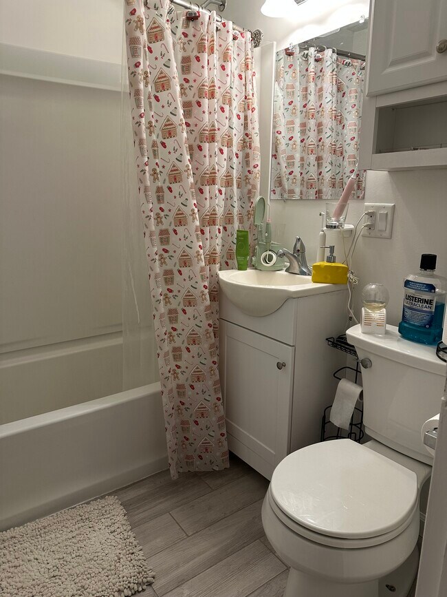 Foto del edificio - 208 Buena Vista Ave