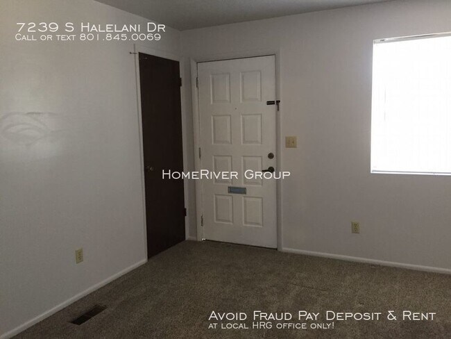 Building Photo - 7239 Halelani Dr