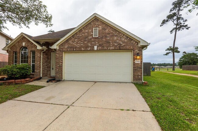 Building Photo - 22543 Sweetglen Ct