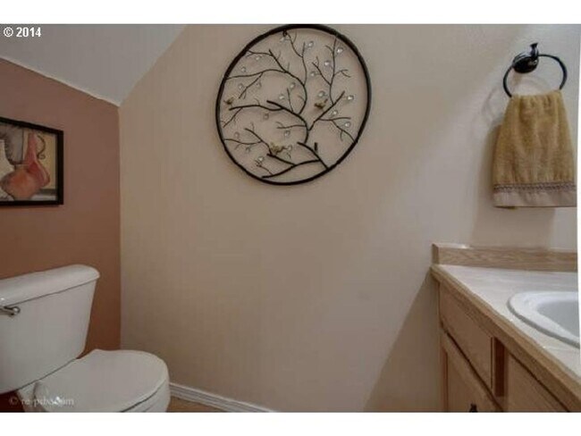 Foto del edificio - 3-Bedroom Townhome in Beaverton!