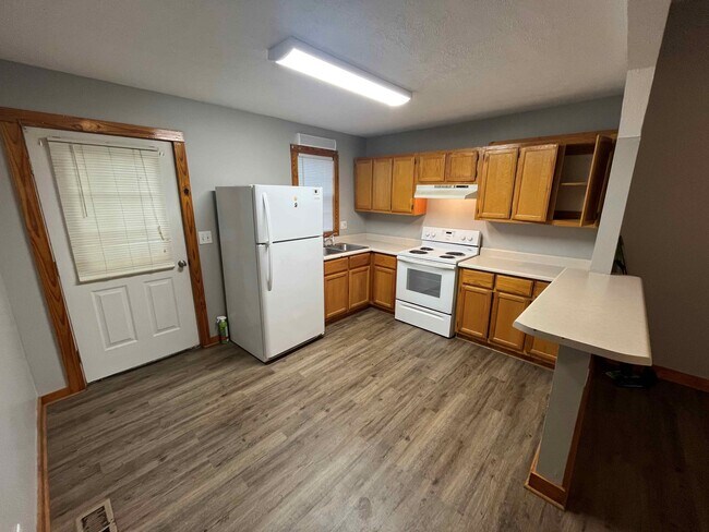 Foto del edificio - 4217 Snake Rd