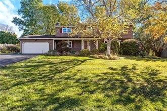 Building Photo - 8178 Old Sunridge Dr