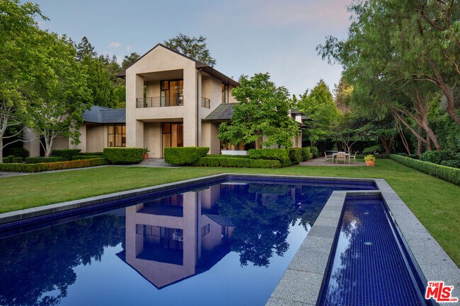 Building Photo - 74 Atherton Ave