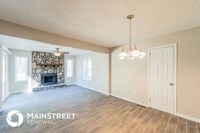 Foto del edificio - 332 Tupelo Rd