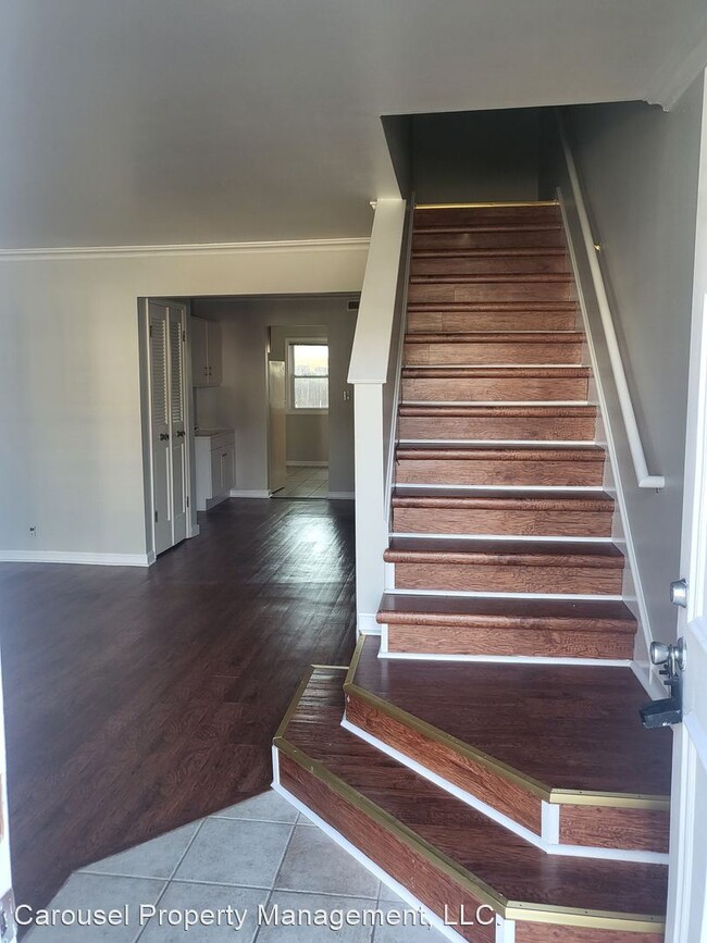 Foto del edificio - 2 br, 2.5 bath House - 1209 Burdette Ave.